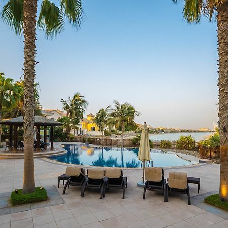 Yanjoon Holiday Homes - Palm Jumeirah Frond A Villas Dubai Eksteriør bilde