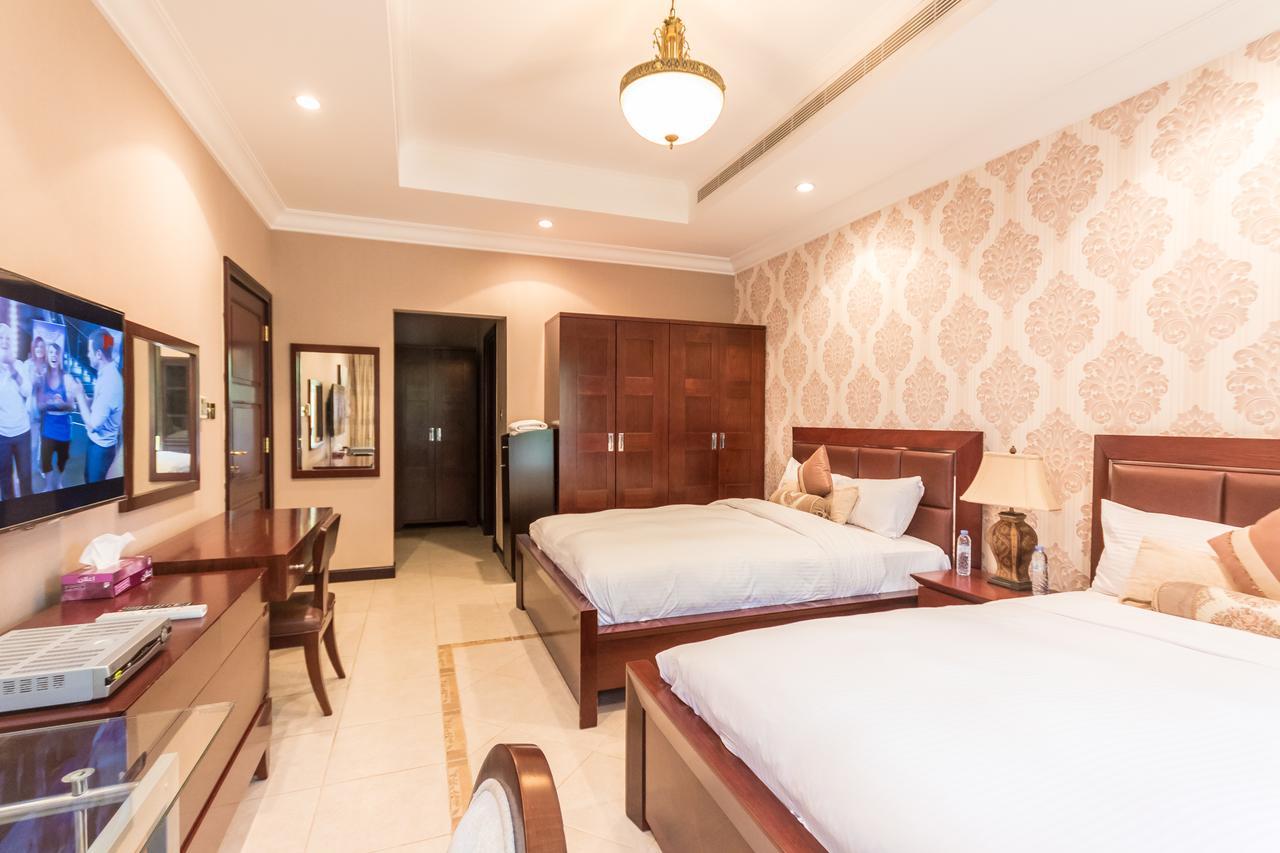 Yanjoon Holiday Homes - Palm Jumeirah Frond A Villas Dubai Eksteriør bilde